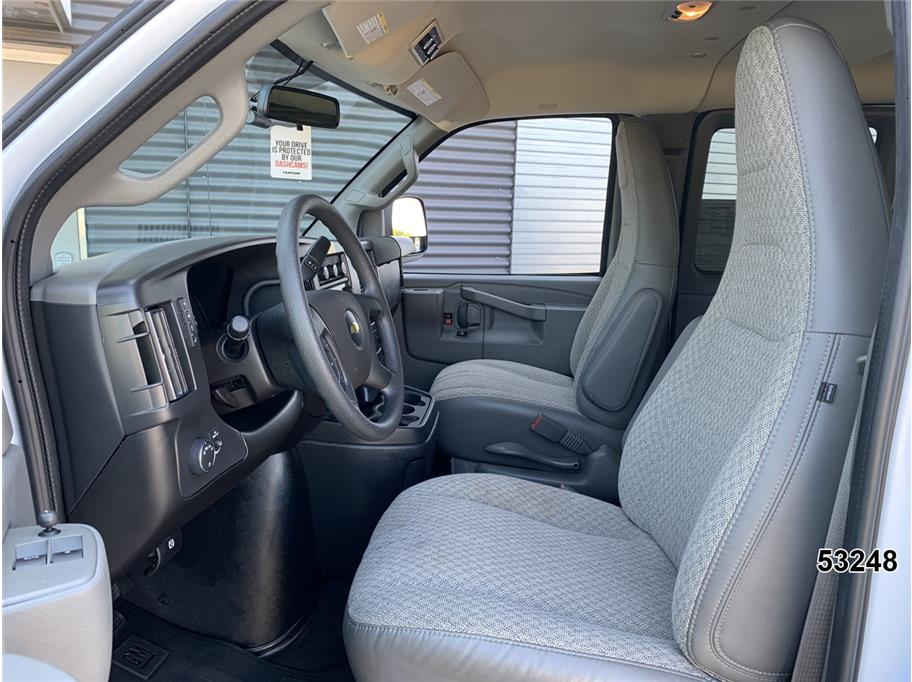2025 Chevrolet 3500 Express