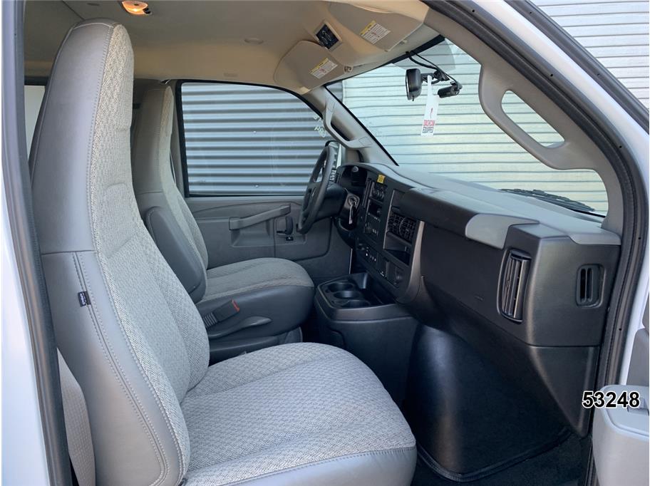 2025 Chevrolet 3500 Express