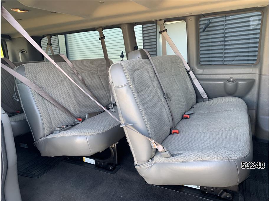 2025 Chevrolet 3500 Express