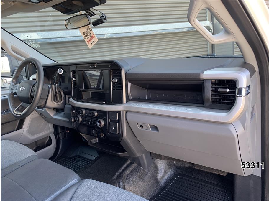 2025 Ford F250