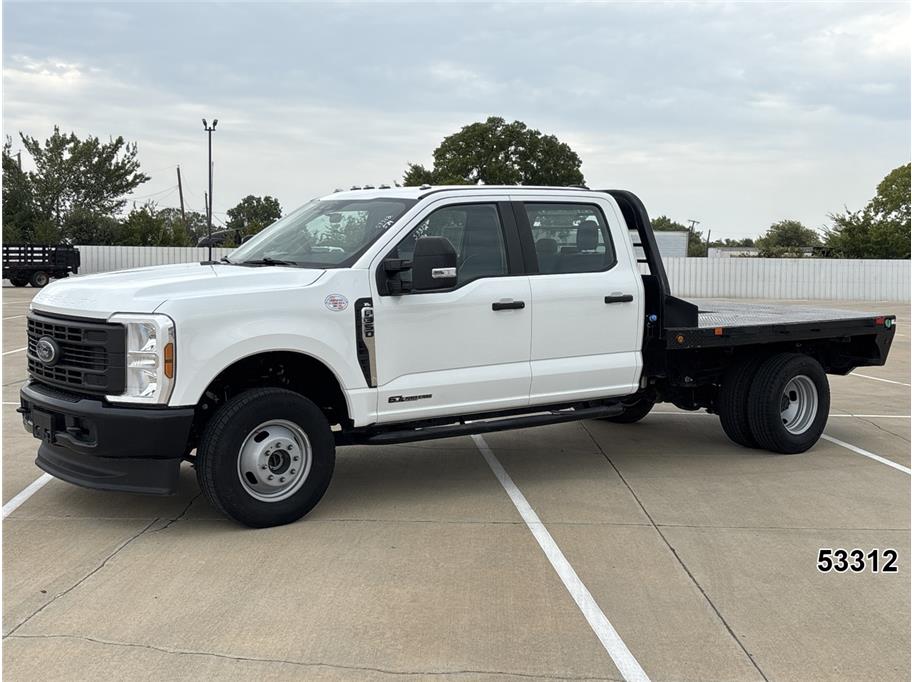 2025 Ford F350 DRW
