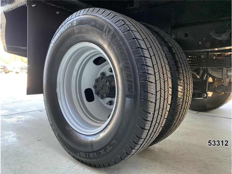 2025 Ford F350 DRW