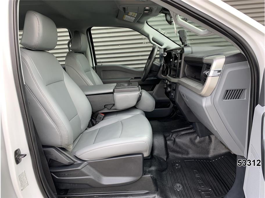 2025 Ford F350 DRW