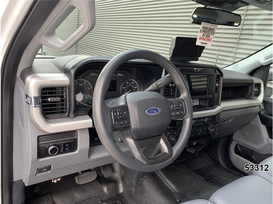 2025 Ford F350 DRW