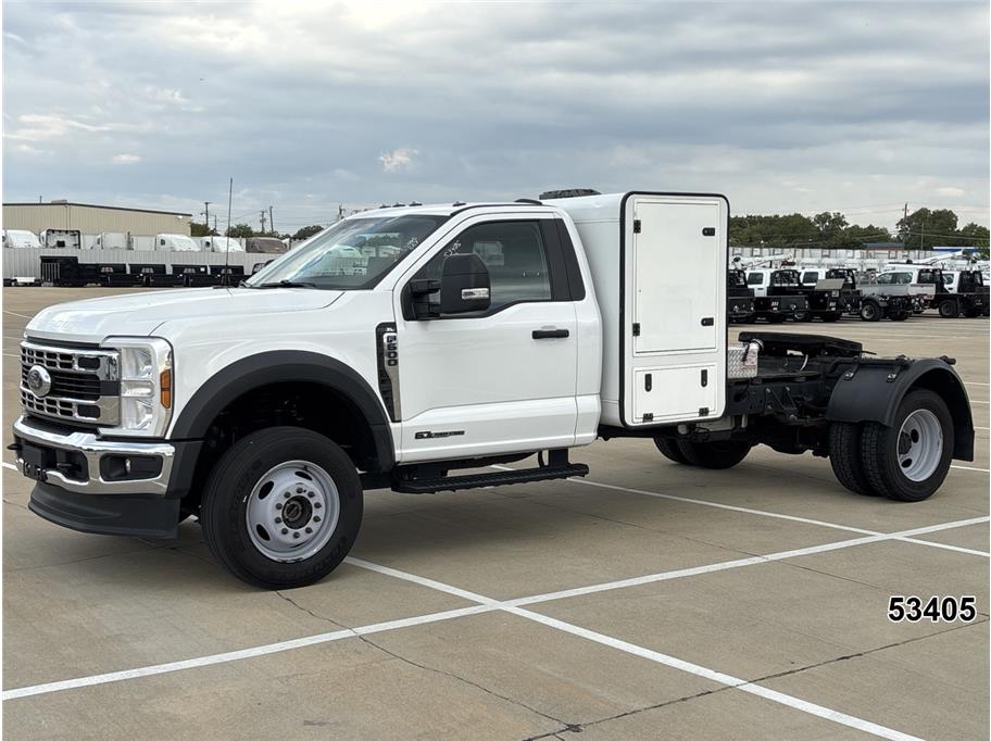 2025 Ford F600