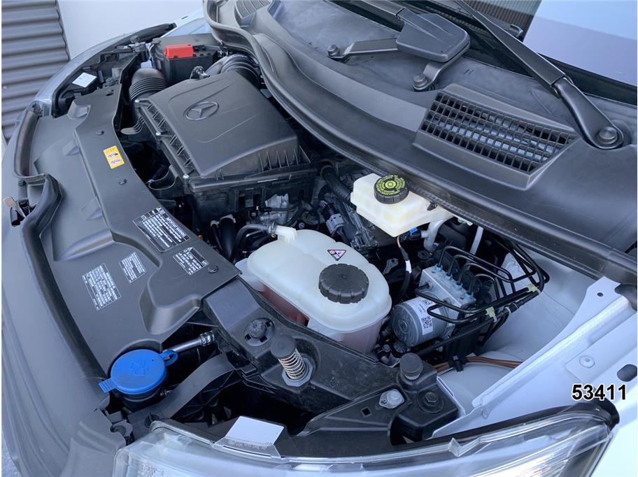 2023 Mercedes Metris
