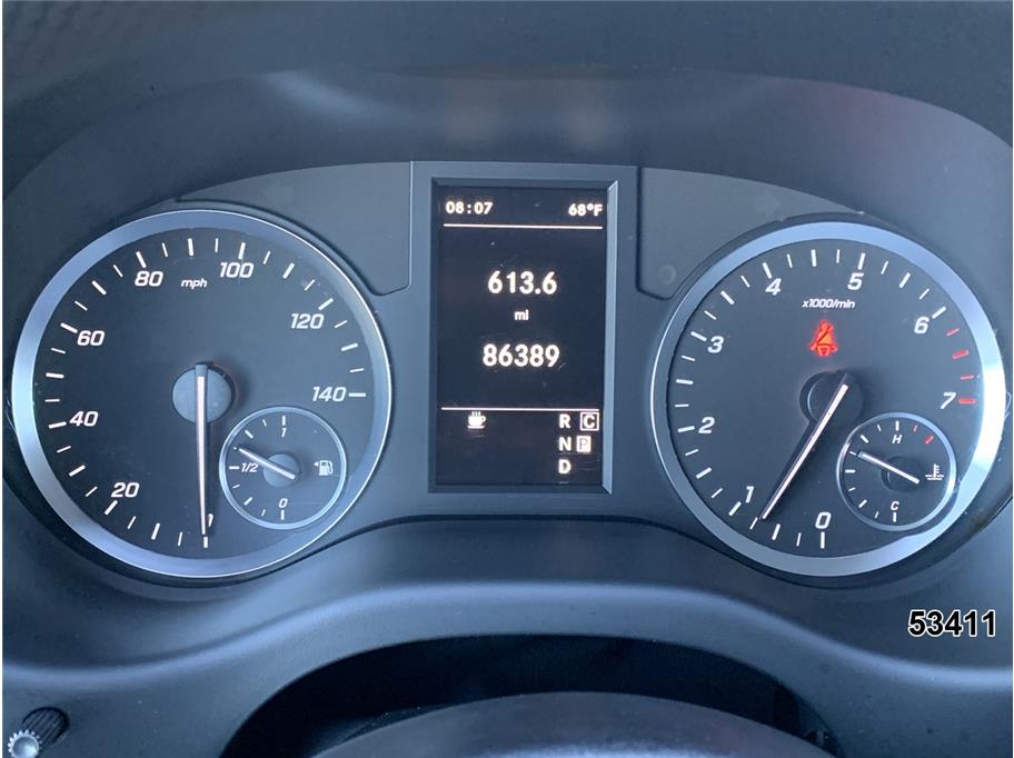 2023 Mercedes Metris