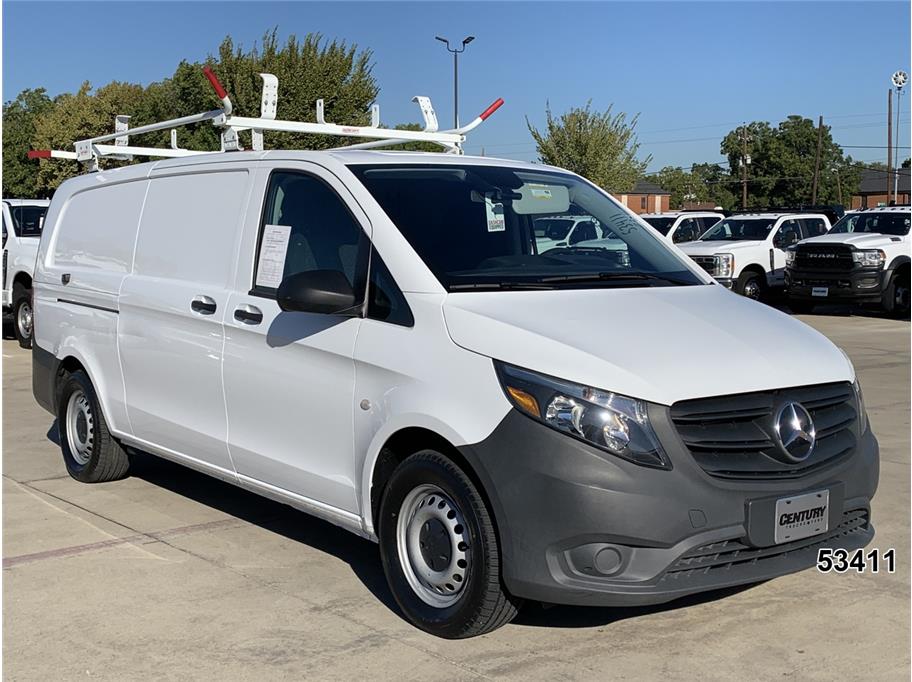 2023 Mercedes Metris