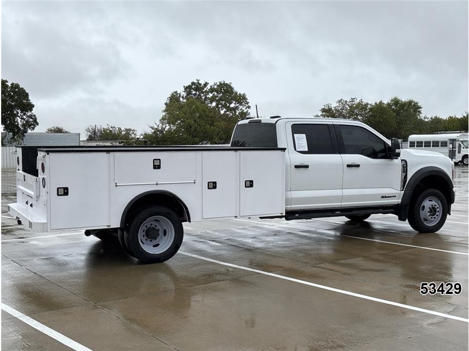 2024 Ford F550