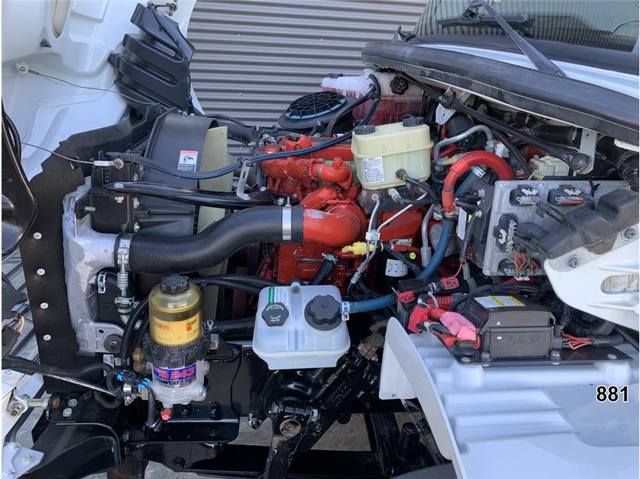 2015 Freightliner M2 106