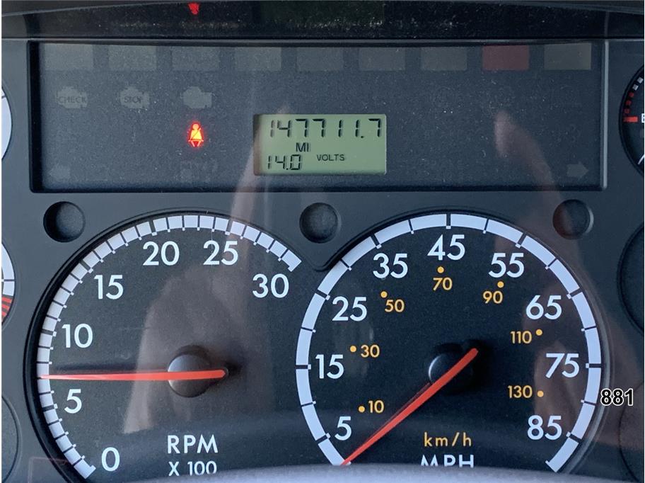 2015 Freightliner M2 106