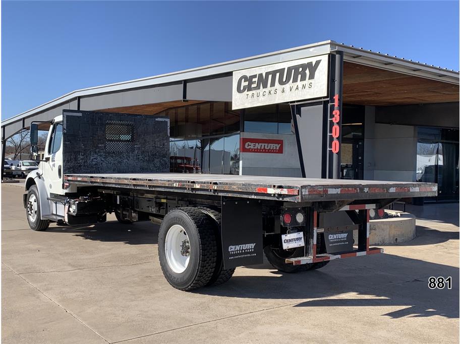 2015 Freightliner M2 106