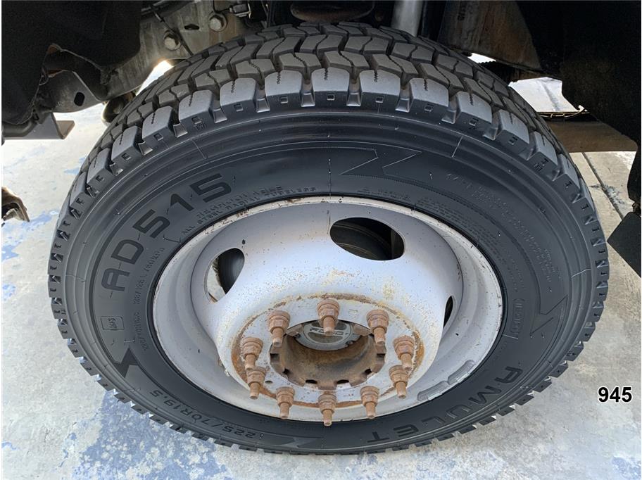 2011 Ford F550