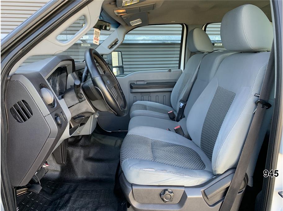 2011 Ford F550