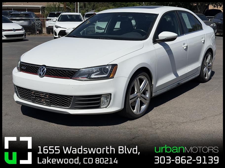 White 2015 Volkswagen Jetta GLI Sedan Front-Wheel Drive 6-Speed Manual
