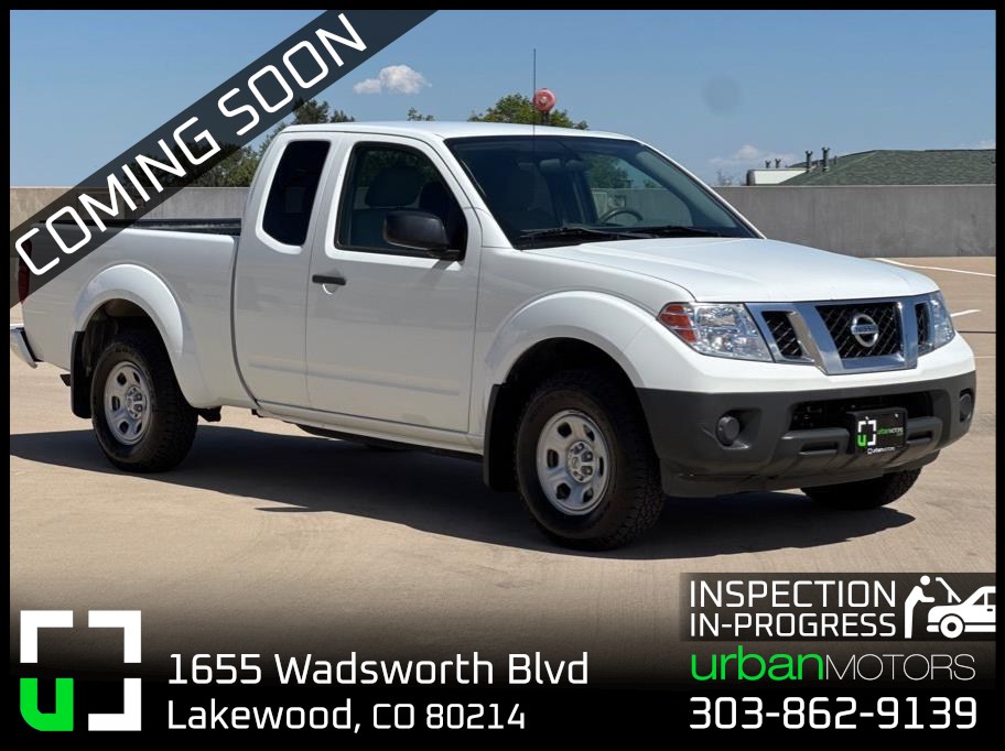 White 2017 Nissan Frontier Pickup Truck 4X2 5-Speed Automatic