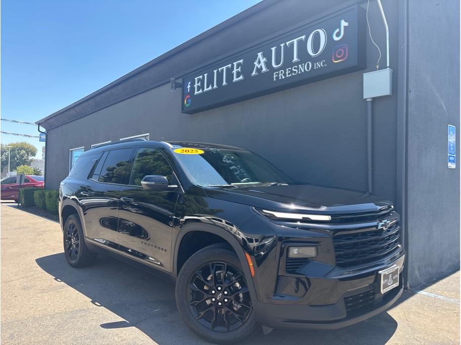 Black 2025 Chevrolet Traverse SUV / Crossover Front-Wheel Drive 8-Speed Automatic