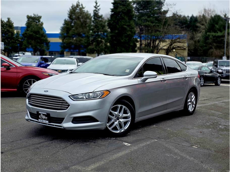 2013 Ford Fusion SE