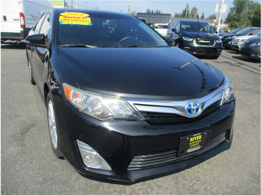 2014 Toyota Camry Hybrid