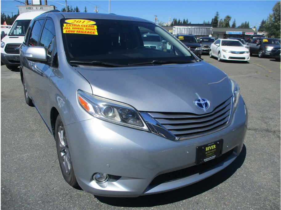 2017 Toyota Sienna Ltd/Ltd Premium/XLE/XLE Premium