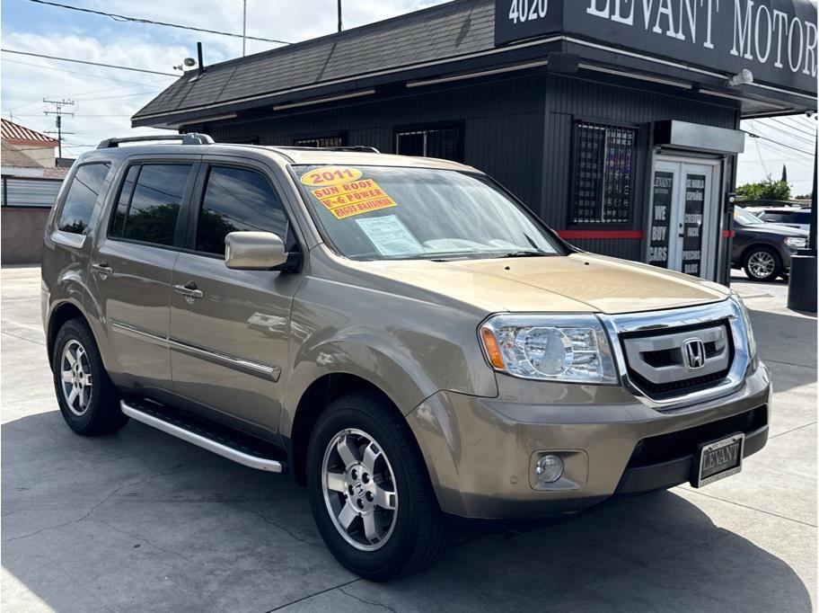 Gold 2011 Honda Pilot Touring SUV / Crossover Front-Wheel Drive 5-Speed Automatic Overdrive