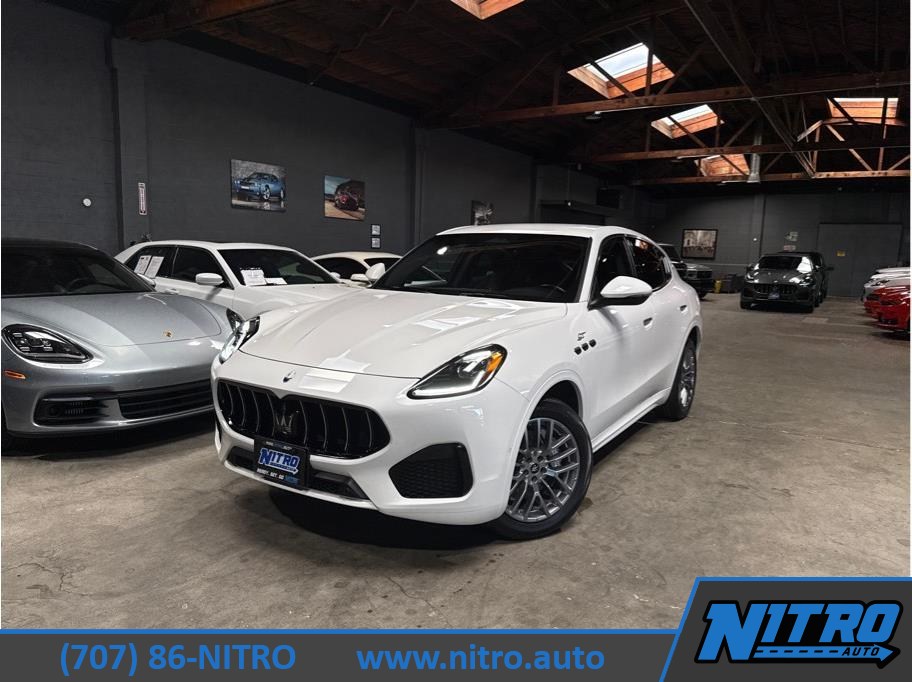 White 2024 Maserati Grecale SUV / Crossover All-Wheel Drive 8-Speed Automatic