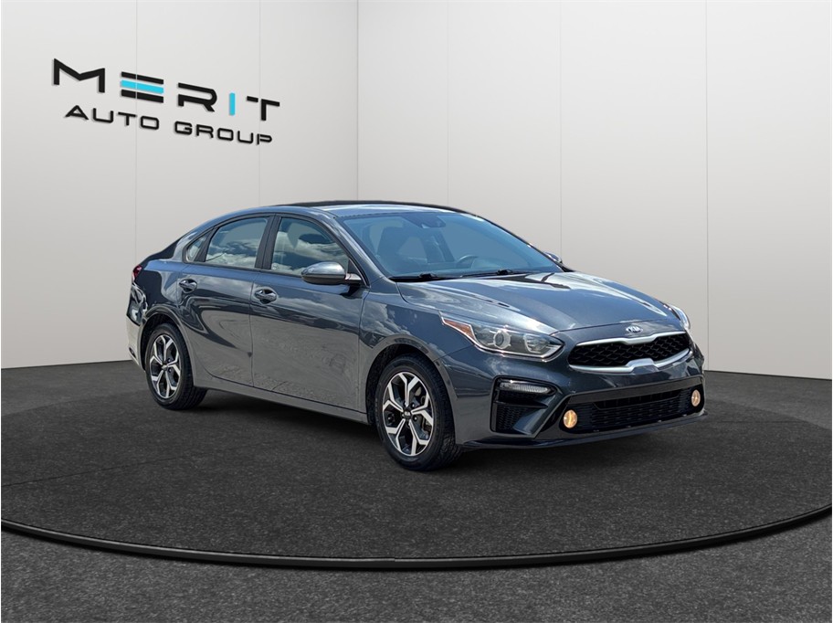 Gray 2021 Kia Forte Sedan Front-Wheel Drive Automatic