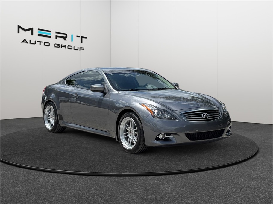 Gray 2013 INFINITI G37 Journey Coupe RWD Coupe Rear-Wheel Drive 7-Speed Automatic