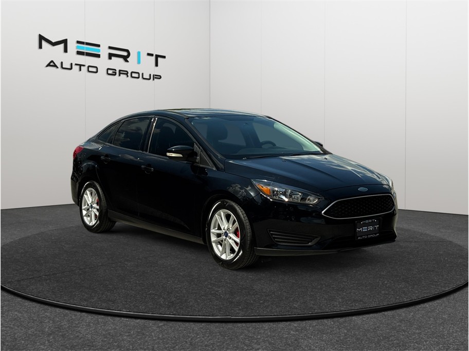 Black 2016 Ford Focus Sedan Front-Wheel Drive 6-Speed Automatic