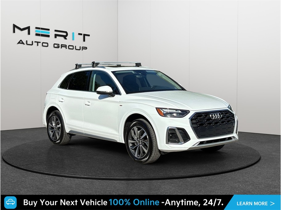 White 2024 Audi Q5 SUV / Crossover All-Wheel Drive 7-Speed Dual Clutch