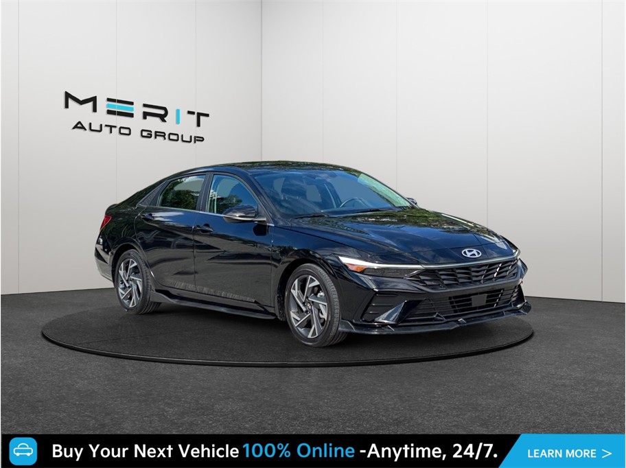 Black 2025 Hyundai Elantra Sedan Front-Wheel Drive Automatic