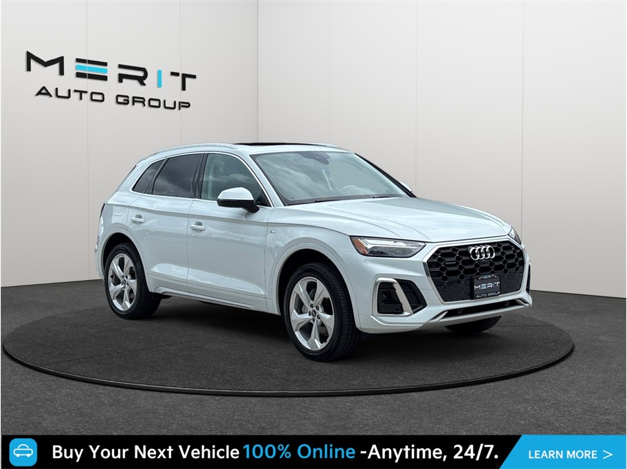 White 2023 Audi Q5 SUV / Crossover All-Wheel Drive 7-Speed Dual Clutch