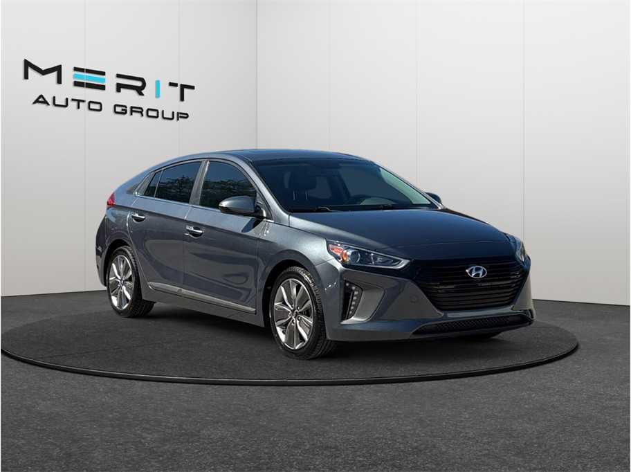 Gray 2017 Hyundai Ioniq Hybrid Limited Hatchback FWD Hatchback Front-Wheel Drive 6-Speed Automatic
