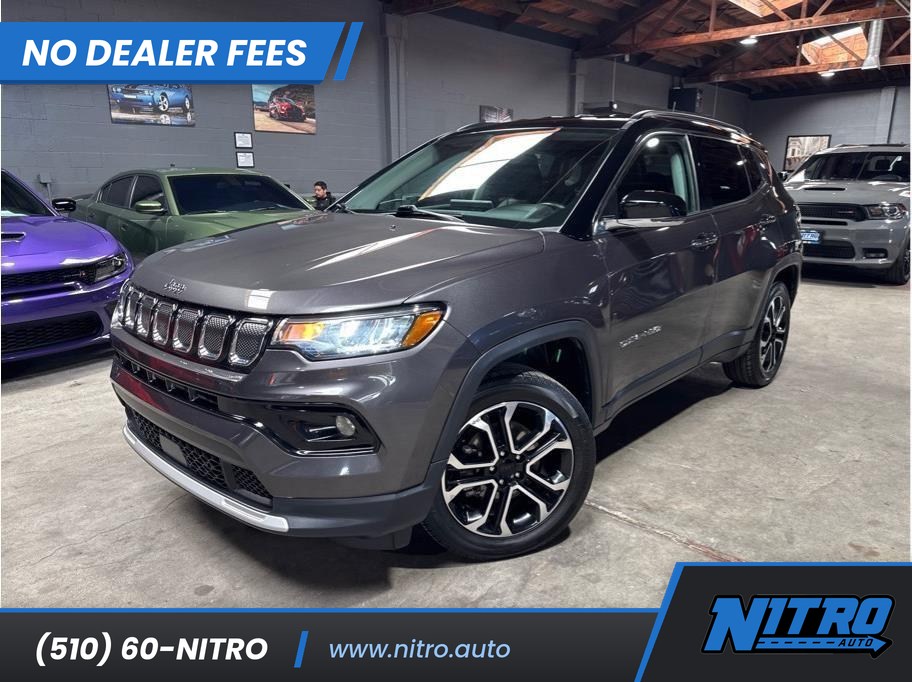 Gray 2022 Jeep Compass SUV / Crossover Four-Wheel Drive 9-Speed Automatic