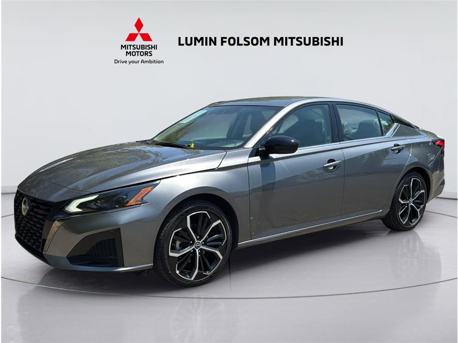 No Color 2025 Nissan Altima Sedan Front-Wheel Drive Continuously Variable Transmission