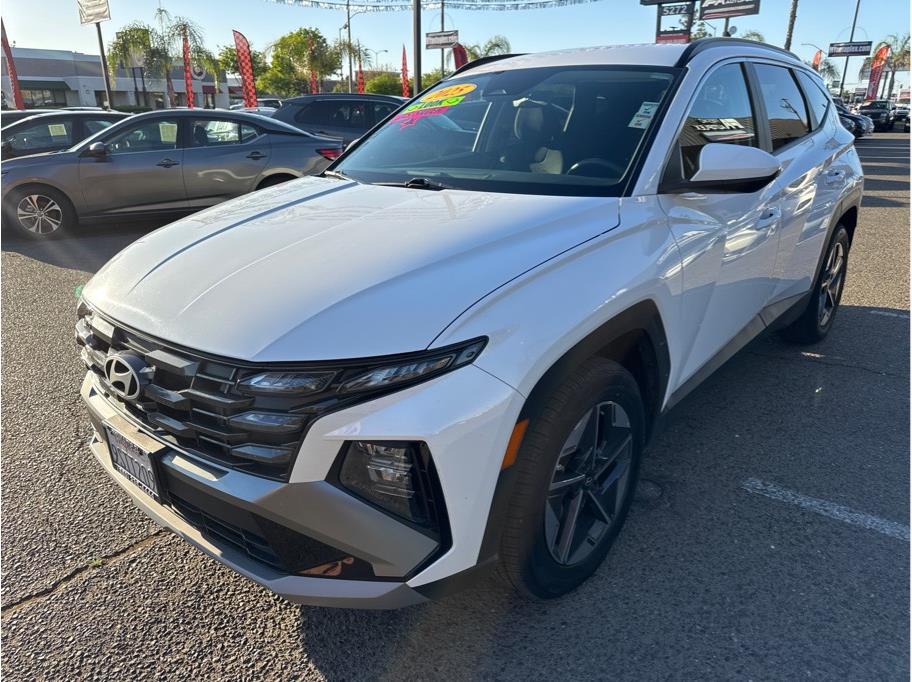 View vehicle photo 7