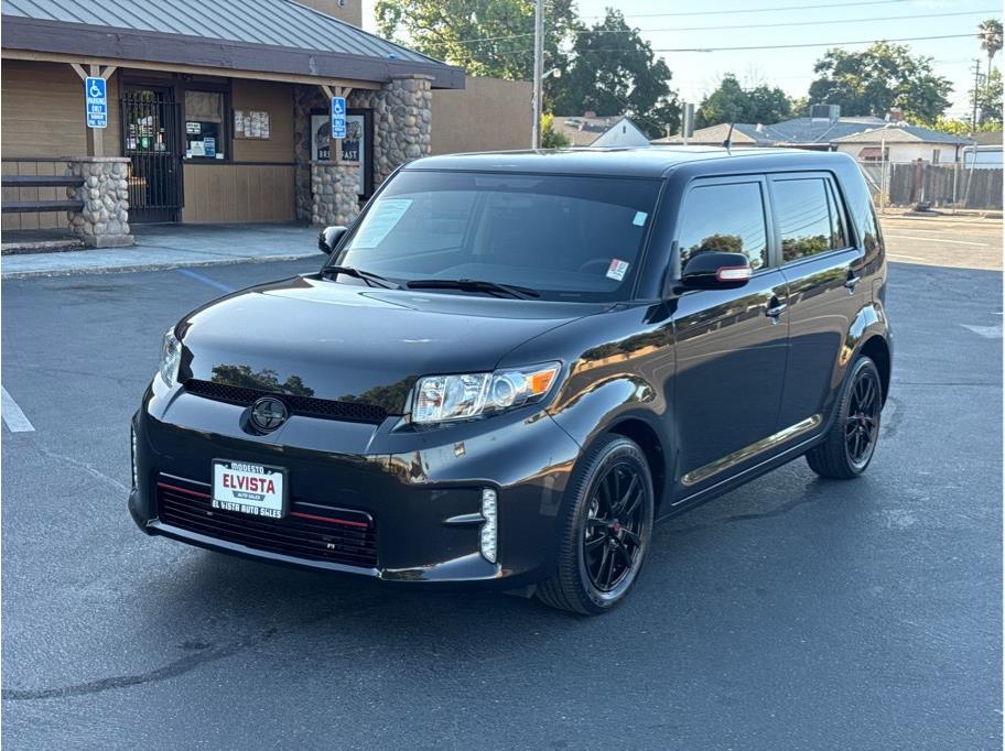 Brown Metallic 2015 Scion xB Wagon Front-Wheel Drive 4-Speed Automatic