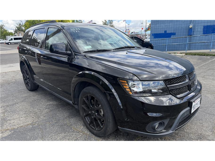 Black 2019 Dodge Journey SE FWD SUV / Crossover Front-Wheel Drive 6-Speed Automatic
