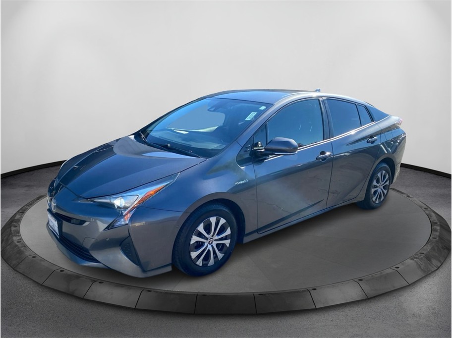 2018 Toyota Prius Two FWD