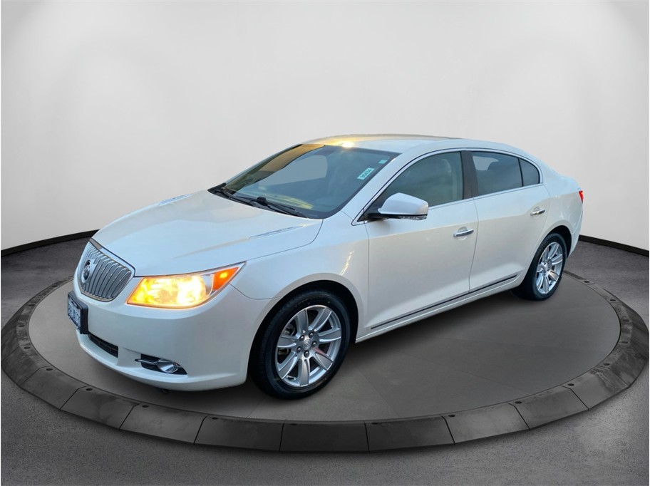 White 2012 Buick LaCrosse Sedan 6-Speed Automatic