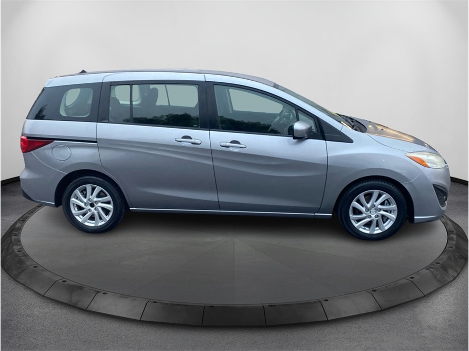 View vehicle photo 4