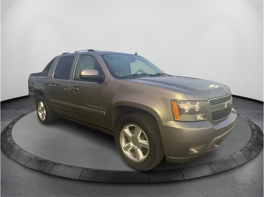 View vehicle photo 3