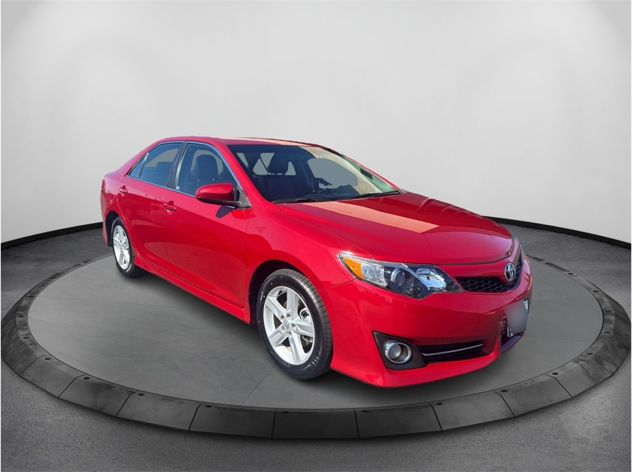 View vehicle photo 3