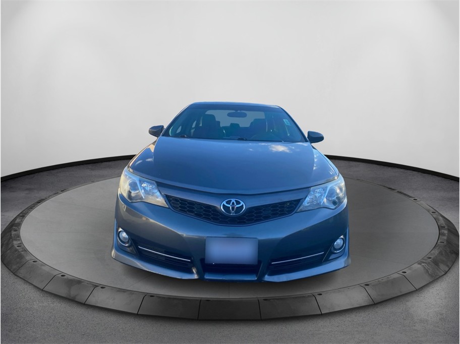 View vehicle photo 2