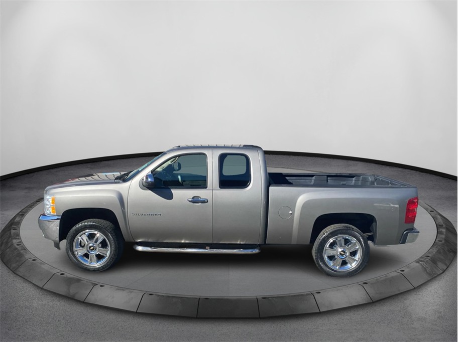 View vehicle photo 7