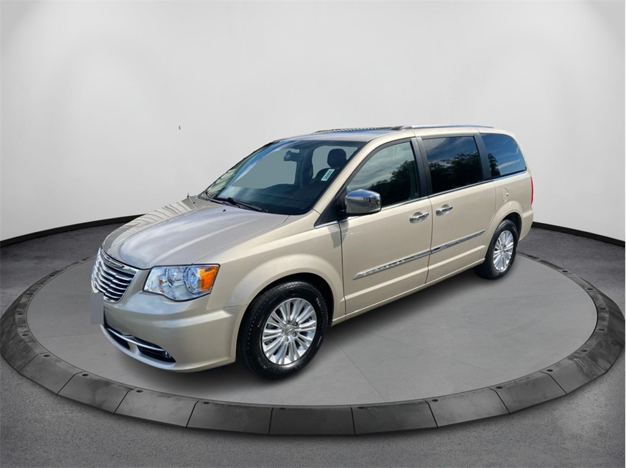 2016 Chrysler Town & Country Limited FWD