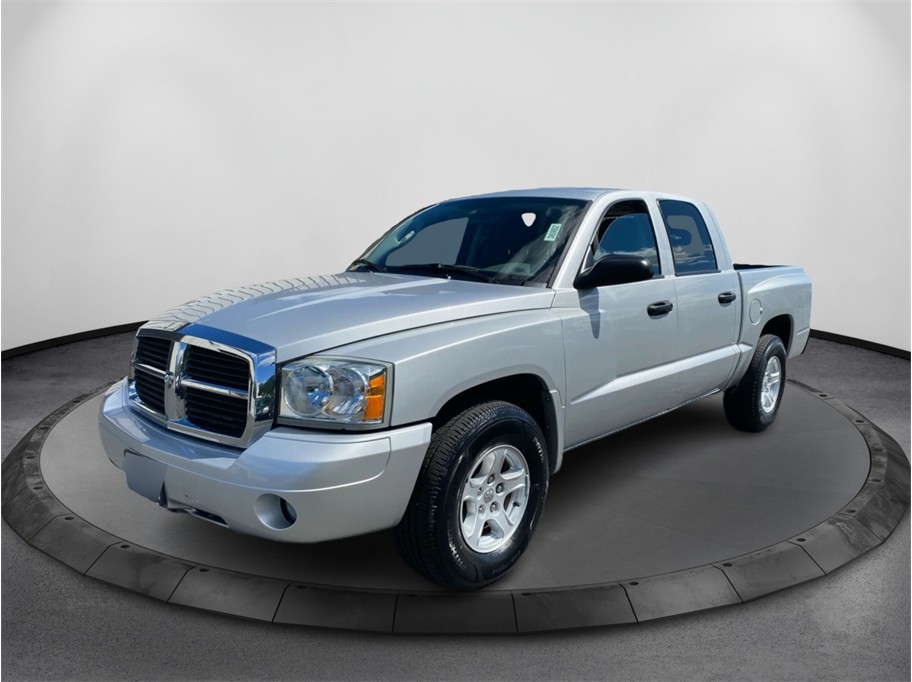 Frozen Silver 2006 Dodge Dakota SLT Quad Cab RWD Pickup Truck Rear-Wheel Drive Automatic