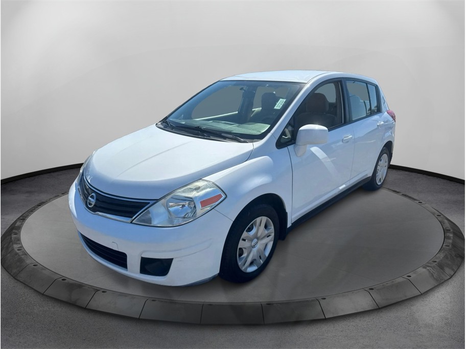 2010 Nissan Versa 1.8 S Hatchback