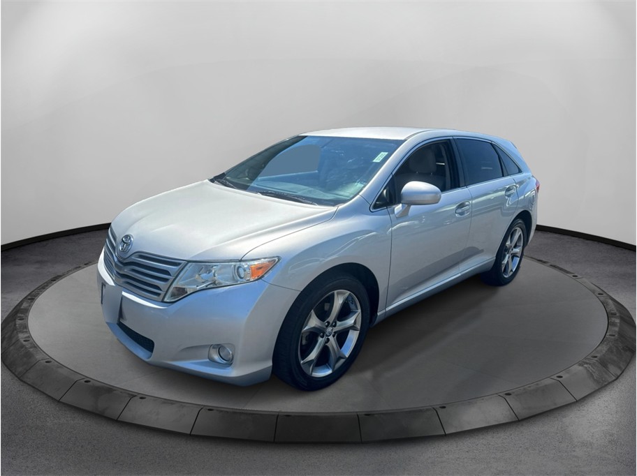 Silver 2012 Toyota Venza SUV / Crossover Front-Wheel Drive 6-Speed Automatic