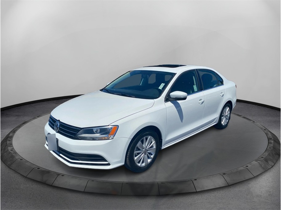 White 2015 Volkswagen Jetta Sedan Front-Wheel Drive 6-Speed Automatic
